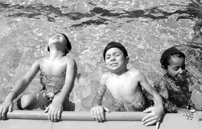 Participantes de las clases de natacion en la Plaza de Deportes No 8 de Piedras Blancas.  · Foto: Nicolás Celaya