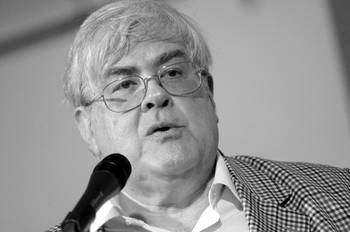 Juan Gustavo Cobo Borda. Juan Gustavo Cobo Borda.