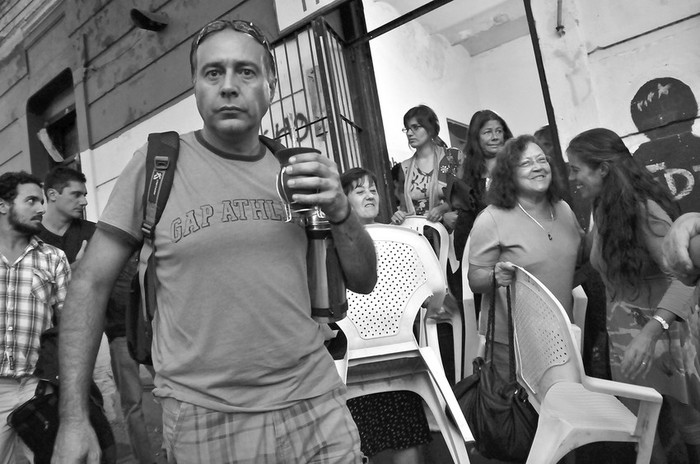 Encuentro de las Redes Frenteamplistas en el comité 26 de Julio, en el barrio Villa Dolores de Montevideo. · Foto: Javier Calvelo