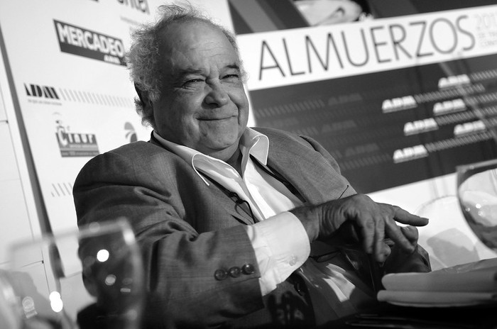 Eleuterio Fernández Huidobro, ayer, previo a su discurso en el almuerzo de la Asociación de Dirigentes de Marketing (ADM). · Foto: Nicolás Celaya