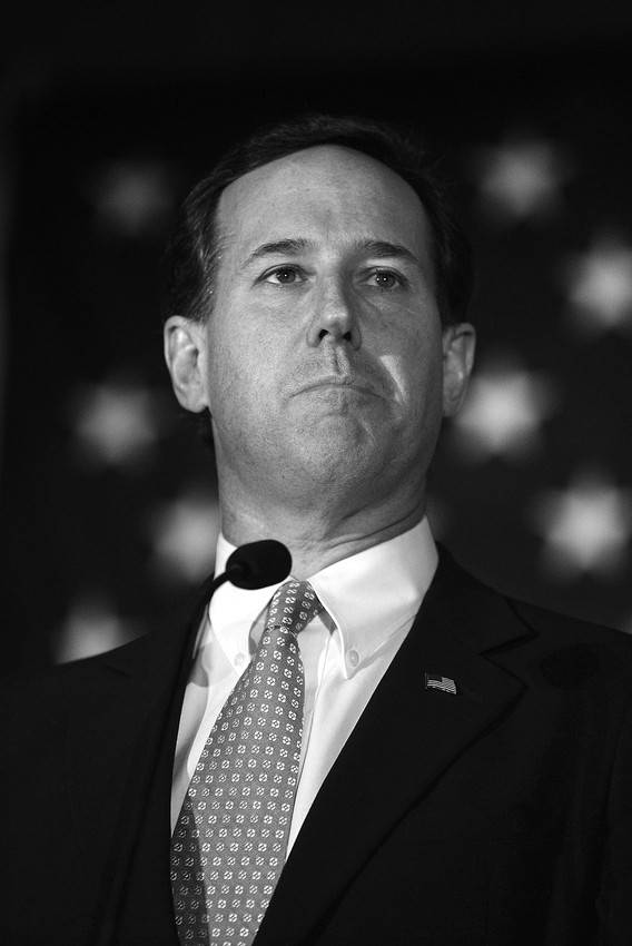 El ex senador Rick Santorum durante un acto electoral en Mars, Pennsylvania. (archivo, abril de 2012) · Foto: Efe, David Maxwell