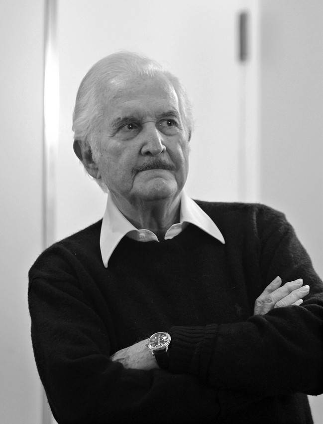 Carlos Fuentes en la Feria Internacional del Libro de Buenos Aires. (archivo, mayo de 2012) · Foto: EFE, Leo La Valle