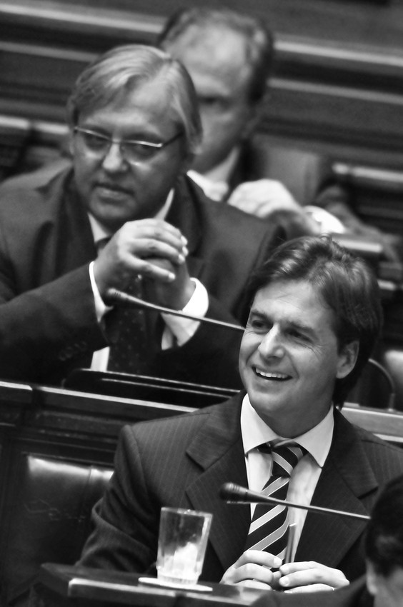 Daniel Mañana y Luis Lacalle Pou, diputados del Partido Nacional. (archivo, marzo de 2011) · Foto: Javier Calvelo
