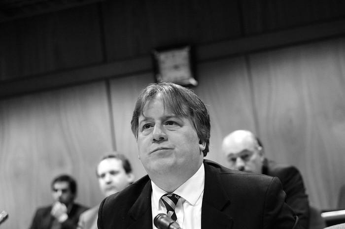 Fernando Lorenzo en la comisión de Presupuesto integrada con Hacienda del Parlamento.
 (archivo, julio de 2012 · Foto: Pablo Nogueira