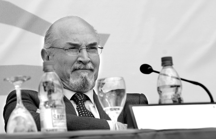 Alberto Breccia, durante el Consejo de Ministros realizado en Artigas. (archivo, setiembre de 2010) · Foto: Nicolás Celaya