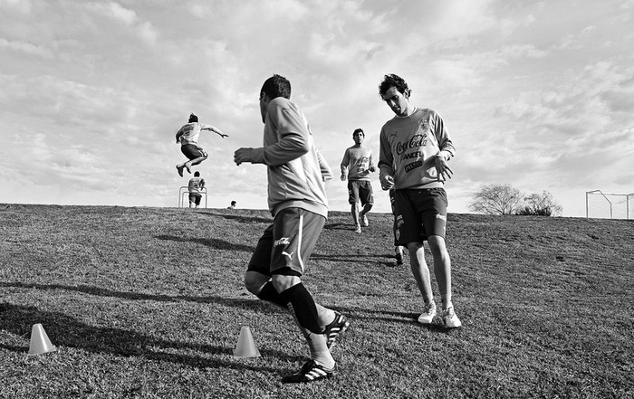 Entrenamiento de la selección uruguaya, el viernes, en el Complejo de Alto Rendimiento de la AUF · Foto: Sandro Pereyra