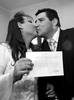 El concejal del municipio de Bella Vista Rody Humano y el director de Turismo del mismo
poblado, Juan Carlos Lizárraga, después de contraer matrimonio en un registro civil de
Tucumán. foto: efe, eugenio adorni · Foto: Efe, Eugenio Adorni El concejal del municipio de Bella Vista Rody Humano y el director de Turismo del mismo
poblado, Juan Carlos Lizárraga, después de contraer matrimonio en un registro civil de
Tucumán. foto: efe, eugenio adorni · Foto: Efe, Eugenio Adorni