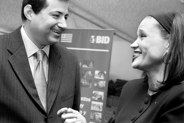 Steven Puig, vicepresidente de Sector Privado del BID, y Tracy Betts, representante del banco en Uruguay. · Foto: Victoria Rodríguez