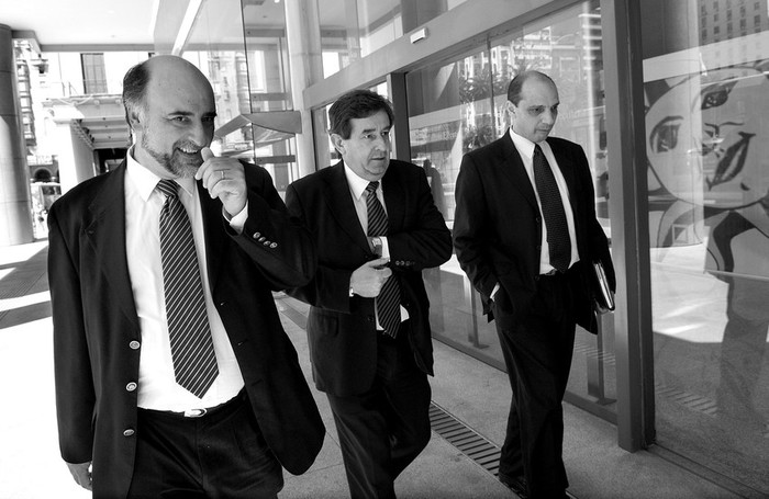 Pablo Mieres, Iván Posada y Daniel Radío, el lunes 4, en la Torre Ejecutiva. · Foto: Nicolás Celaya
