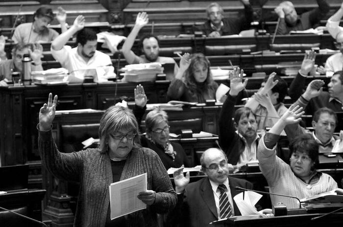 Sesión de la Cámara de Diputados, donde se está votando el presupuesto. · Foto: Nicolás Celaya