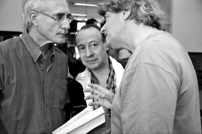 Eduardo Lorier, Óscar López Goldaracena y Rafael Michelini, el sábado en el Plenario del Frente Amplio.  · Foto: Javier Calvelo