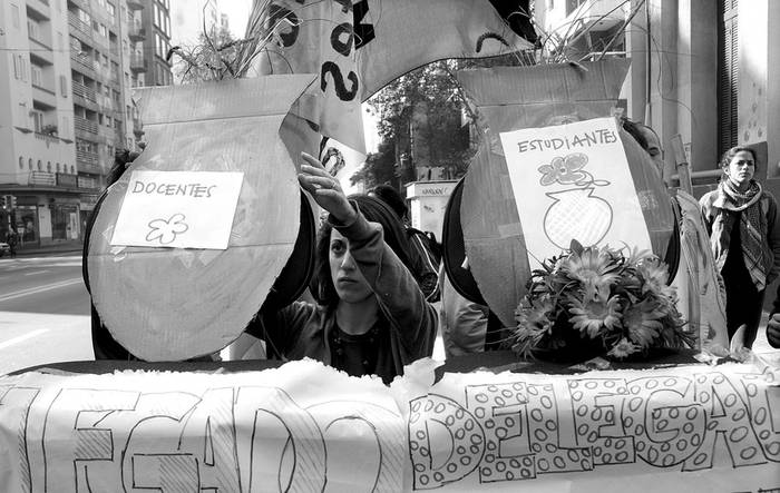 Movilización de estudiantes de Magisterio. · Foto: Fernando Morán