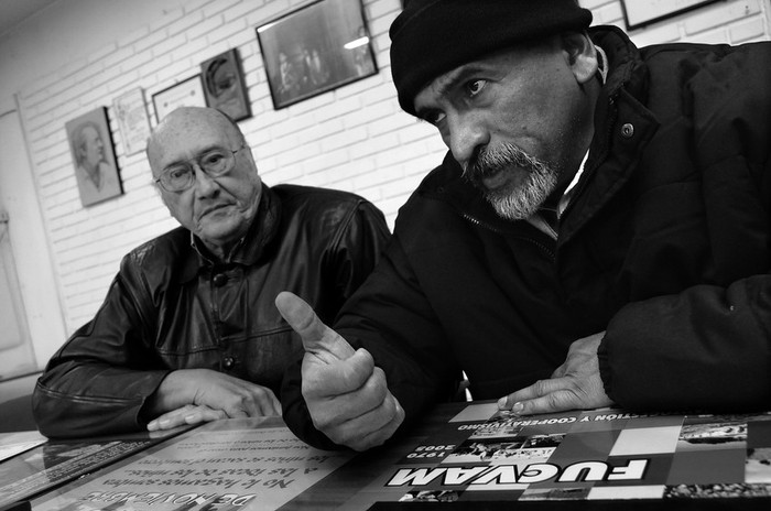 Carlos Reyes y Juan Barahona. · Foto: Pablo Nogueira