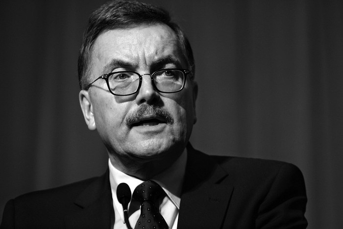El economista jefe del Banco Central Europeo (BCE), el alemán Jürgen Stark, durante un evento organizado por el Instituto de Regulación
y Riesgo del Norte de Asia, titulado “Un diálogo vespertino con William C Dudley y Jürgen Stark”, en Hong Kong, China. (archivo, abril de 2011) · Foto: Efe, Alex Hofford