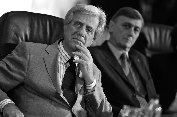 Tabaré Vázquez y Hermes Binner en el festejo de los 100 años del Partido Socialista del Uruguay.  foto:
(archivo, noviembre de 2010) · Foto: Javier Calvelo