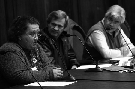 Macarena Castro, Rodrigo Arocena y Tabaré Aguerre, ayer, en el acto inaugural del encuentro en el paraninfo de la Universidad
de la República · Foto: Nicolás Celaya Macarena Castro, Rodrigo Arocena y Tabaré Aguerre, ayer, en el acto inaugural del encuentro en el paraninfo de la Universidad
de la República · Foto: Nicolás Celaya