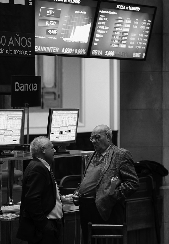 Imagen del interior del palacio de la Bolsa de Madrid, el jueves.
 · Foto: Efe, Paco Campos