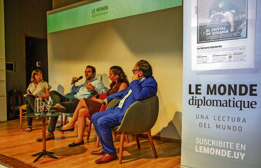 le monde RS110711_20220315_ZINA_8834
