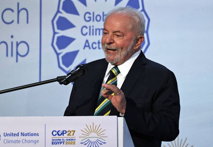 Luiz Inácio Lula da Silva, durante la conferencia climática COP27, en Sharm el-Sheikh, Egipto (16.11.2022). · Foto: Ahmad Gharabli, AFP