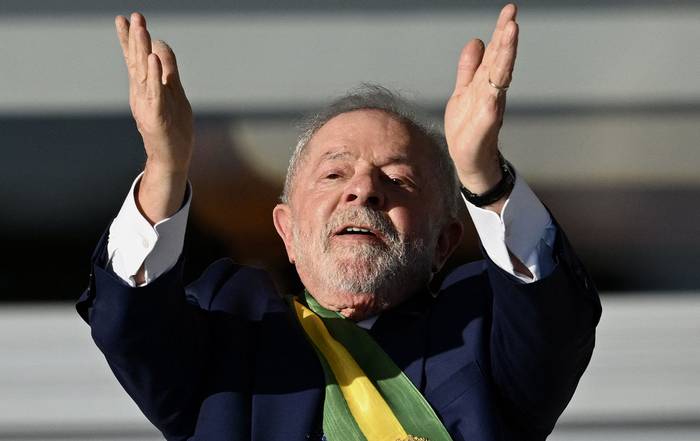 Luiz Inácio Lula da Silva, el 1 de enero, en el Palacio de Planalto después de la ceremonia de toma de posesión. · Foto: Evaristo Sa, AFP