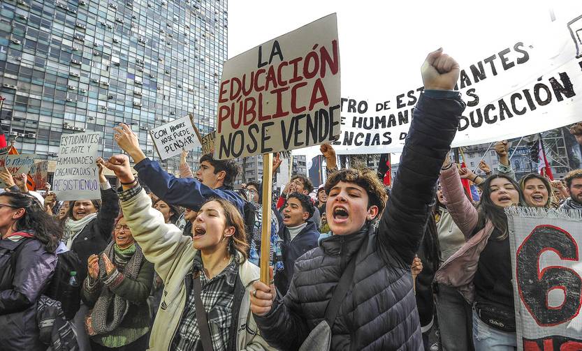 marcha educacion RS123075_20220615FGI0201_1