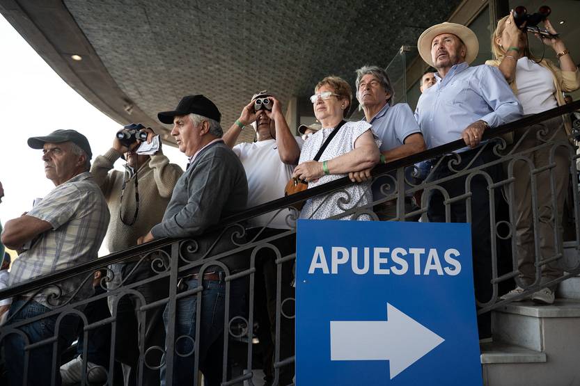 Lento 153 - Cruzar la meta 02