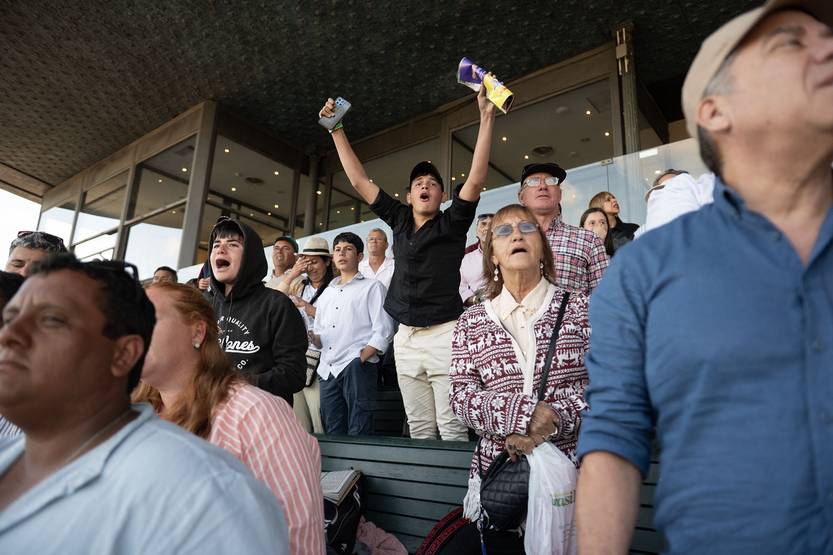 Lento 153 - Cruzar la meta 07