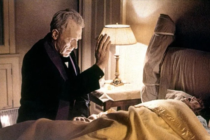 Max Von Sydow en El Exorcista.
