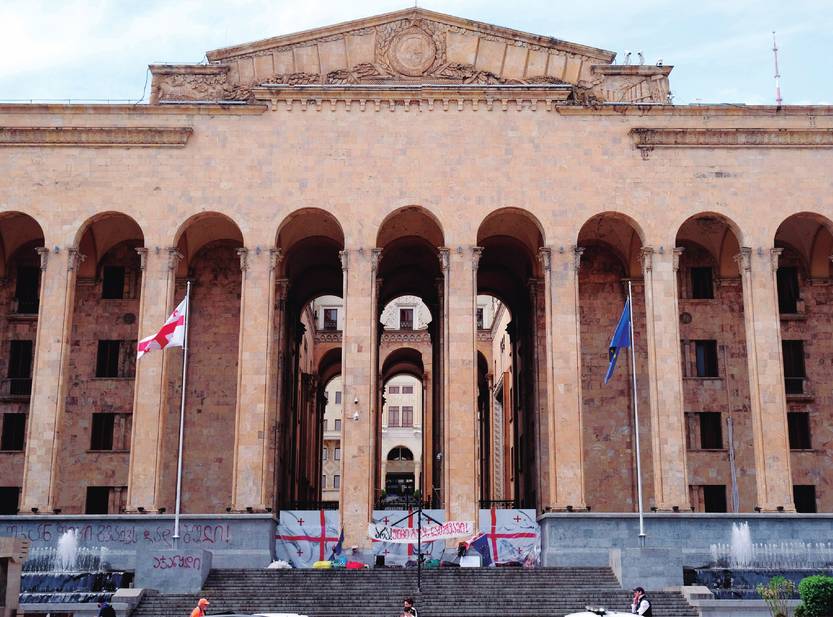 le monde 46 - Memorias de concreto y utopía