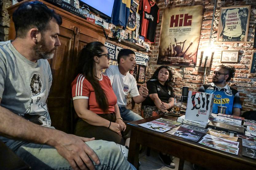 Lunes 25 Mesa Futbol