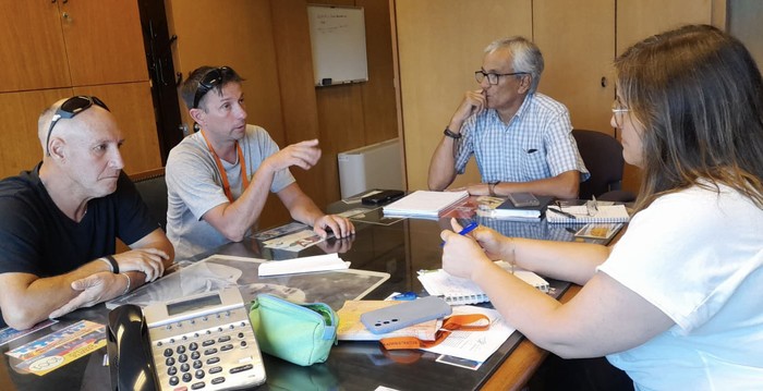 Luis Echeverría, Miguel Rosales, Juan Castillo y Mariela Barrios, el 23 de enero, en el edificio Anexo del Palacio Legislativo. · Foto: Fabricio Suárez