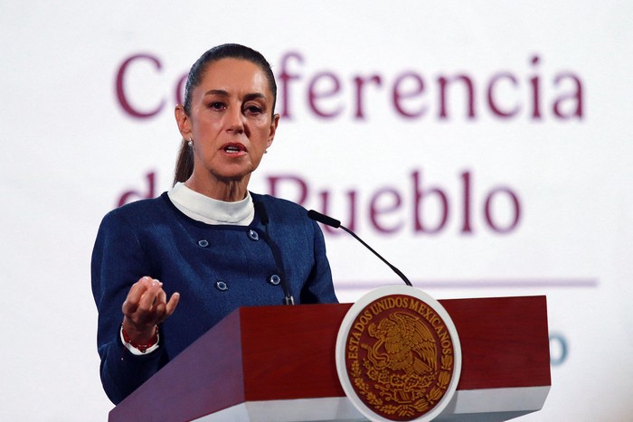 Claudia Sheinbaum, presidenta de México, el 26 de febrero, en el Palacio Nacional, en Ciudad de México. · Foto: Eyepix, NurPhoto, AFP