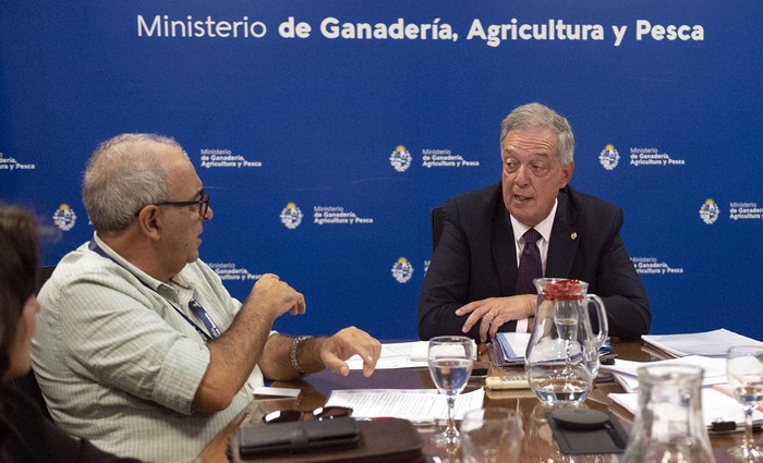 Alfredo Fratti y Fernando Mattos, ayer, en el Ministerio de Ganadería, Agricultura y Pesca. · Foto: Alessandro Maradei