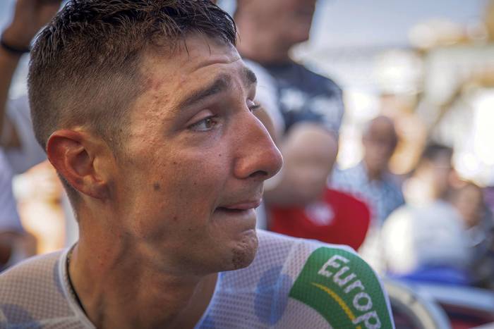 Mauricio Moreira tras ganar la 83ª Vuelta Ciclista a Portugal, en Vila Nova de Gaia, Portugal, el 15 de agosto. · Foto: Pedro Sarmento, EFE