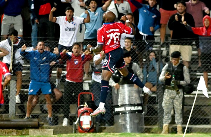 Diego Herazo, de Nacional, el 16 de marzo, en el estadio Alfredo Víctor Viera. · Foto: Alessandro Maradei