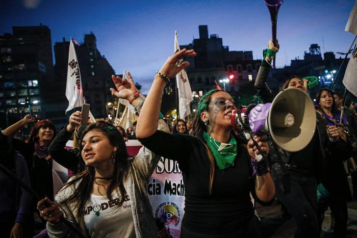 Marcha Ni Una Menos, en Buenos Aires.  · Foto: EFE/ Juan Ignacio Roncoroni