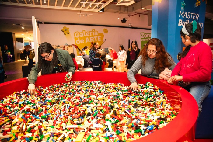 Foto principal del artículo 'LEGO Fun Fest: la marca danesa instala durante un mes su evento de construcción'
