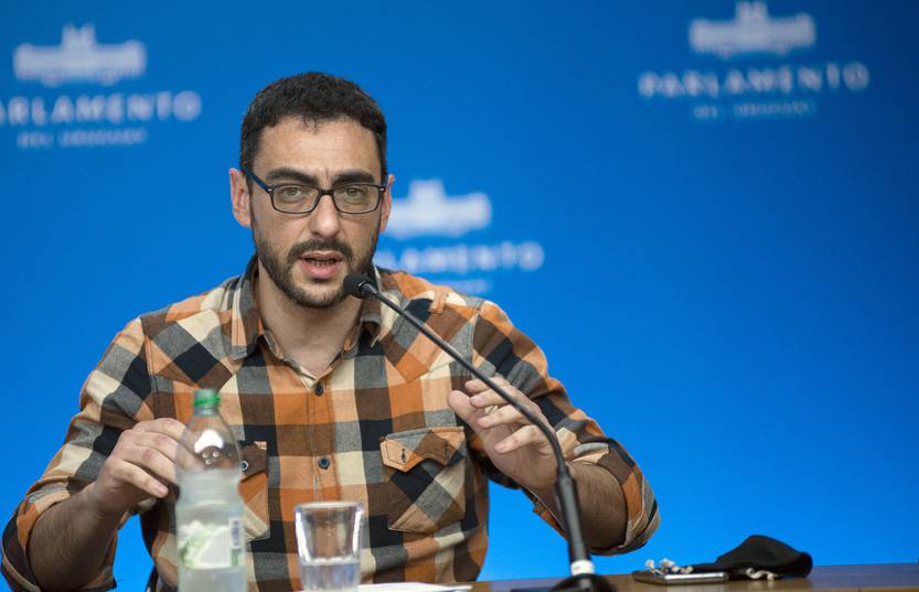 nuñez RS41609_20201005AM_219