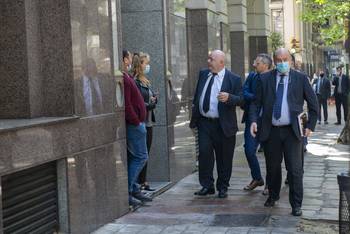 Abogados defensores de la Operación Océano, en el Palacio de los Tribunales (archivo, octubre de 2021). · Foto: Alessandro Maradei