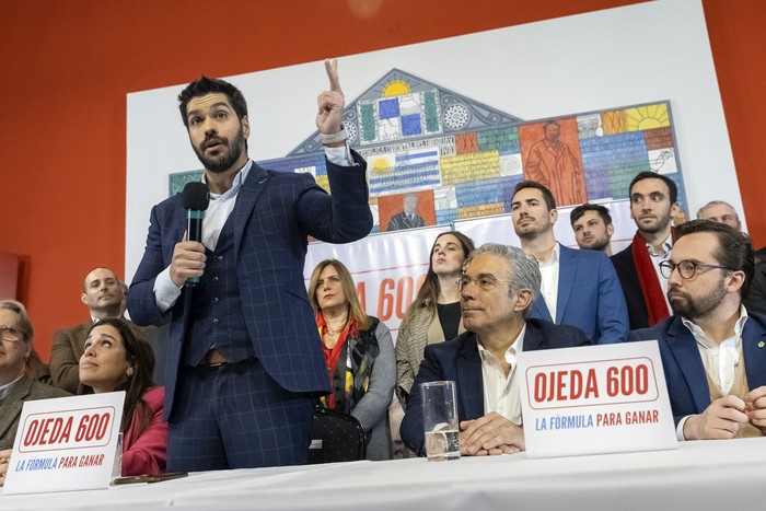 Andrés Ojeda en la presentación de la lista 600, el 28 de agosto, en la Casa del Partido Colorado. · Foto: Rodrigo Viera Amaral