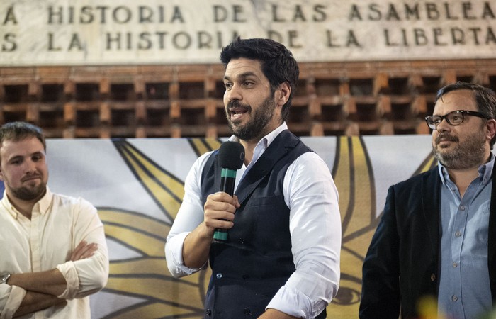 Andrés Ojeda, este martes, en la Casa del Partido Colorado. · Foto: Alessandro Maradei