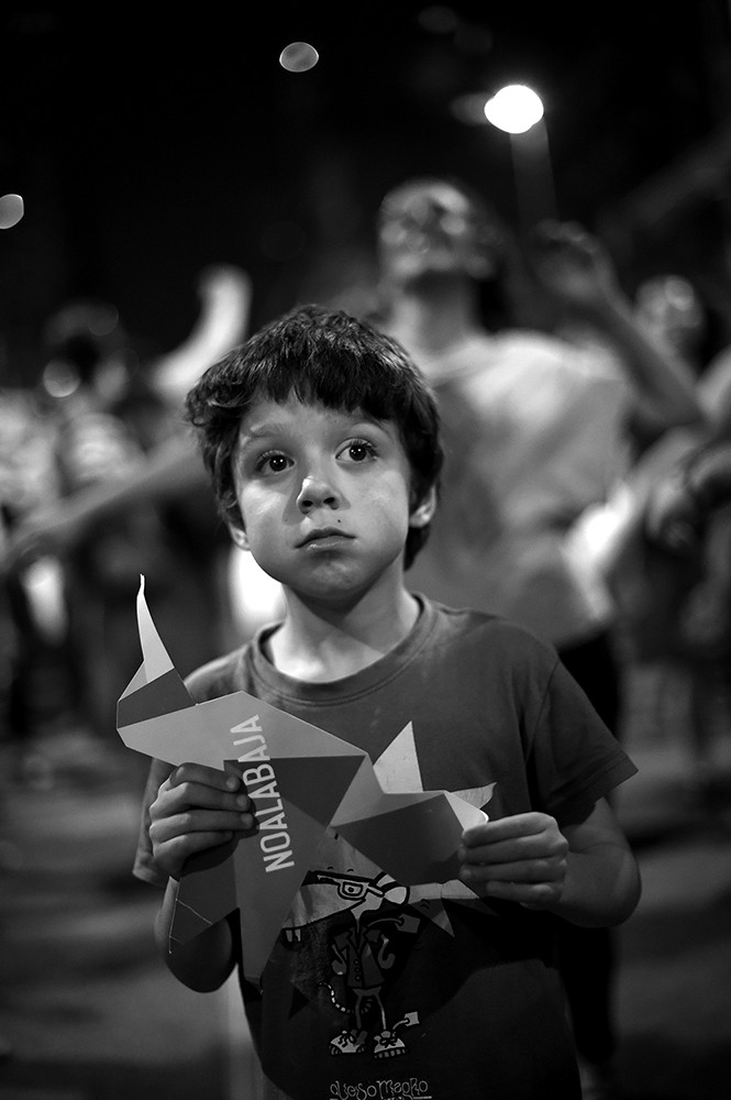 Marcha por el No a la baja, por la avenida 18 de Julio de Montevideo. / Foto: Nicolás Celaya (archivo, octubre de 2014)