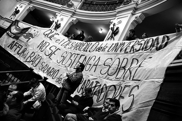 Asamblea General del Claustro, ayer en el Paraninfo. / Foto: Nicolás Celaya