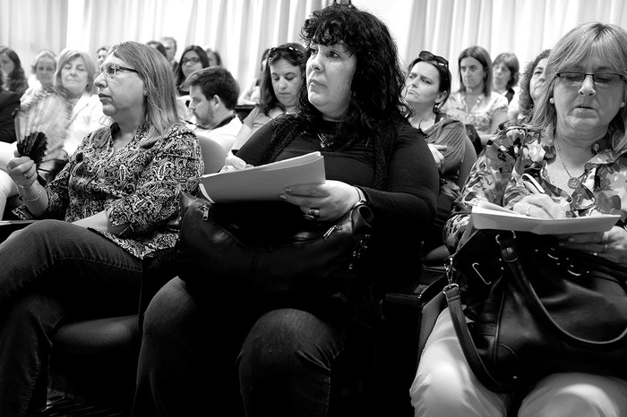 Durante el lanzamiento de la campaña, ayer, en el Instituto de Profesores Artigas. Foto: Pablo Vignali