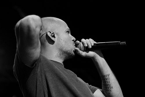 René Pérez, vocalista de Calle 13, ayer en el Velodromo Municipal de Montevideo. /Foto: Nicolás Celaya