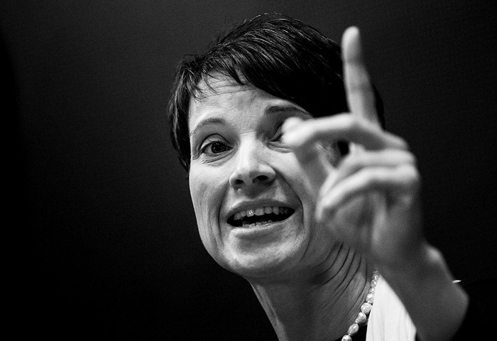 Frauke Petry durante un congreso del partido alemán AfD (Alternative für Deutschland) ayer en Stuttgart, Alemania. / Foto: Philipp Guelland, AFP
