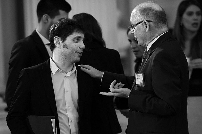 Axel Kicillof y Héctor Timerman, antes del comienzo de la reunión de consulta de cancilleres de la Organización de Estados Americanos, ayer, en Washington DC. / Foto: Lenin Nolly, Efe