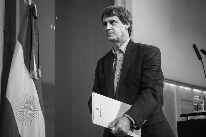 Alfonso Prat-Gay. Foto: Eitan Abramovich (archivo, abril de 2016)