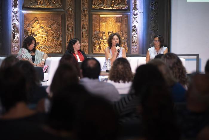 Muriel Presno, Solana Quesada, Maria Bonicatto y Cecilia Galusso, en el el seminario “Género en infancias y adolescencias: cambio cultural y políticas públicas”. foto: federico gutierrez · Foto: Federico Gutiérrez