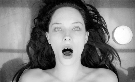 La morgue. La morgue.
